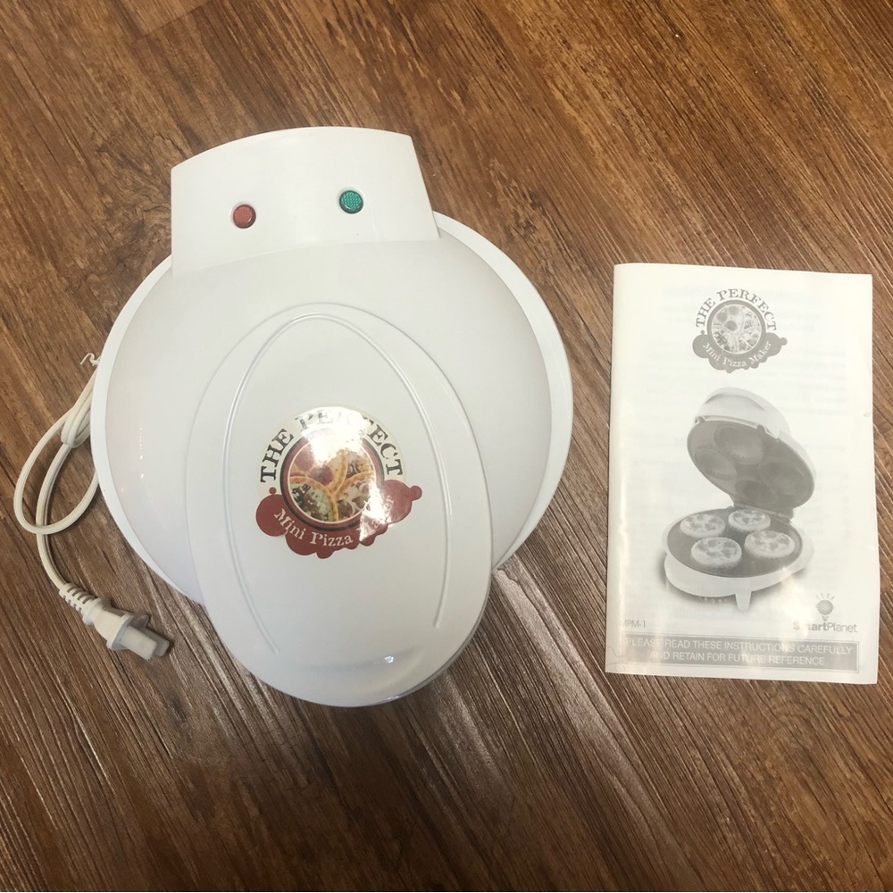 The Perfect Mini Pizza Maker - White
